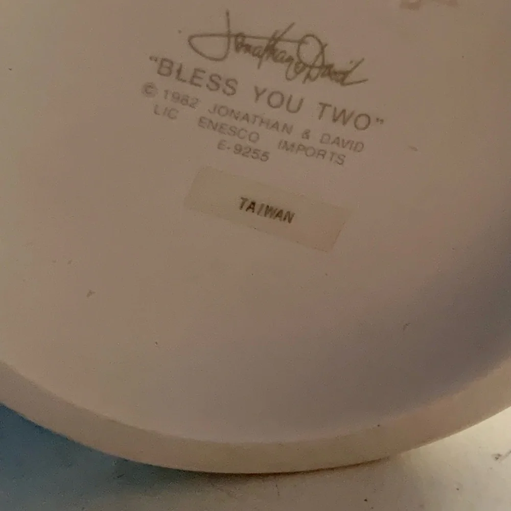 Precious Moments Jonathan David Enesco Bless You Two VTG 1982 Cake Top Figurine - Picture 3 of 3